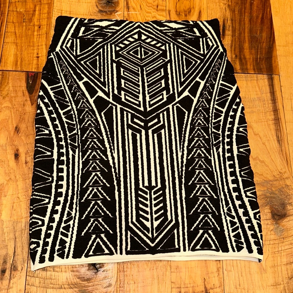 RVN x Revolve skirt size small